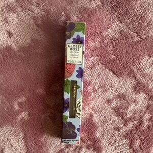 Winky Lux Glossy Boss Lip Shine in Floral Box